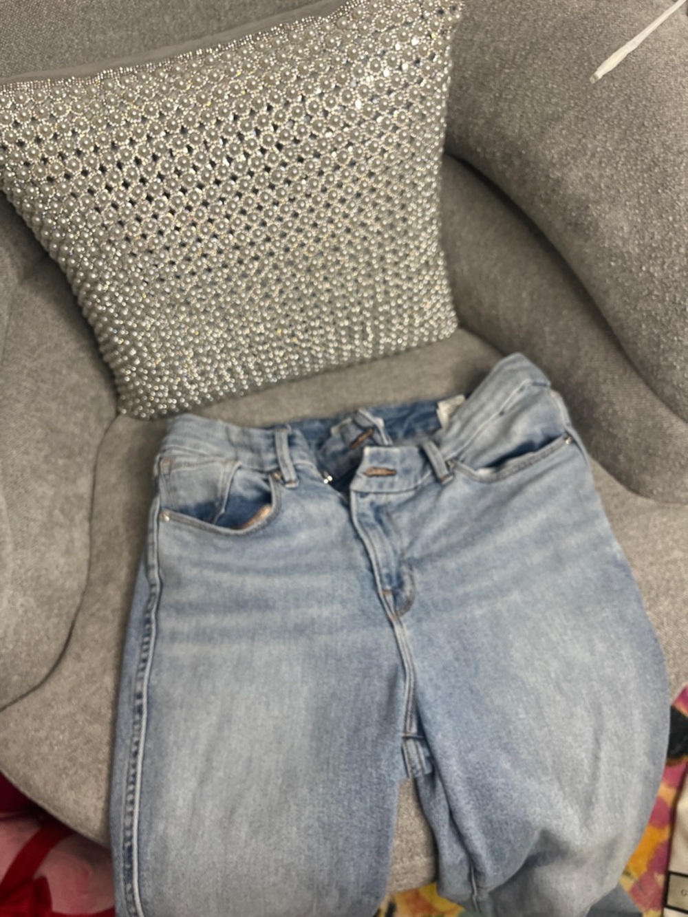 Good American Light Wash Women’s Classic Straight Jeans